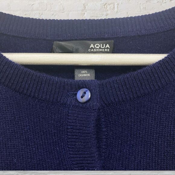 Aqua Cashmere Cardigan Size L Button Front 100% Cashmere Navy Blue Classic - Picture 10 of 16